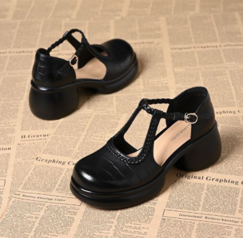 Women Black Croc‑Embossed Mary - đánh giá và giá Women'S Shoes Crocs